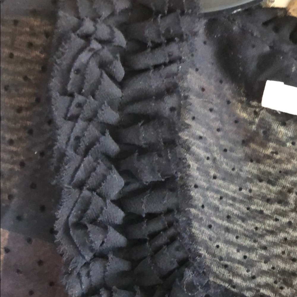 Top - Picture 3 of 9